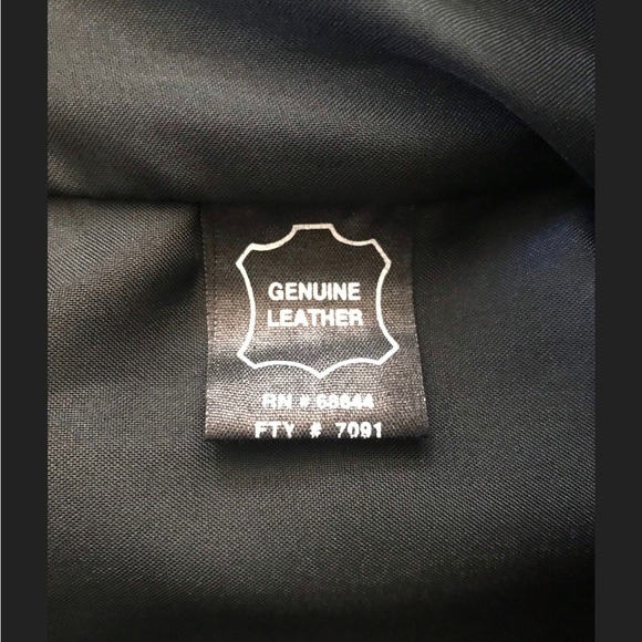 Vintage Pelle Sport Goth Cosplay Leather with Skull Patch Vest - Picture 6 of 9